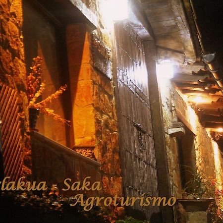 Vila Perlakua Saka Deba Exteriér fotografie